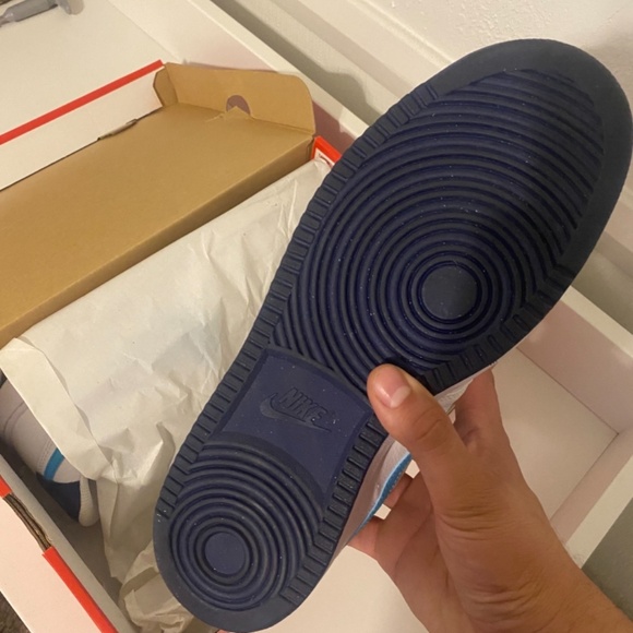 Nike Shoes Size 12 - Picture 11 of 12